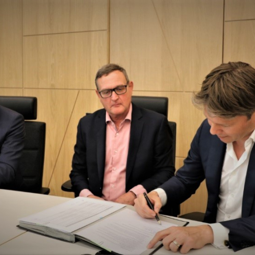 VC ondertekening 1.jpg