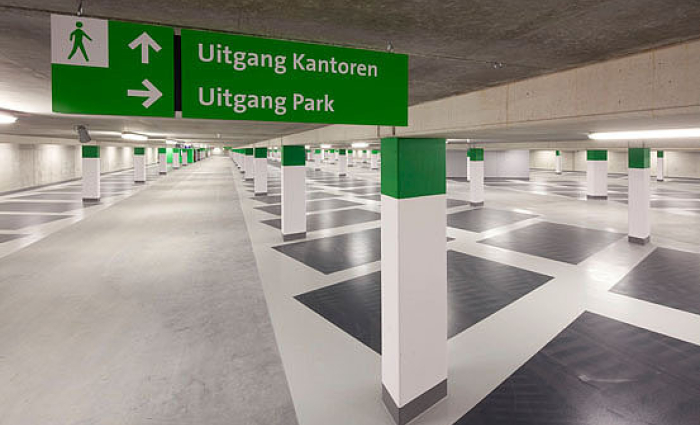 04. Parkeergarage l'Hermitage.jpg