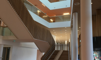 3. Centrale Hal.JPG
